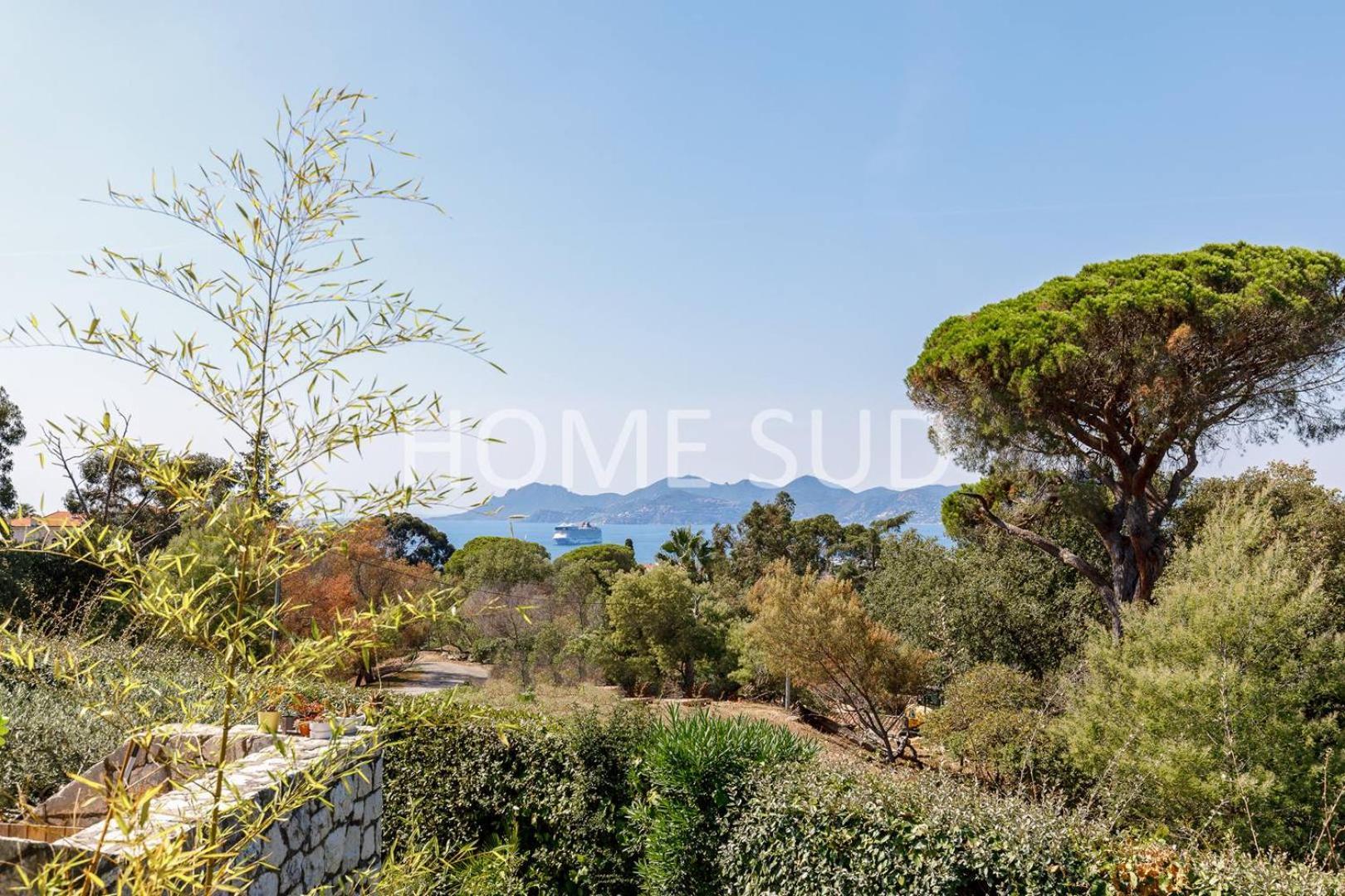 Votre Maison De Dans Un Ecrin De Verdure -
